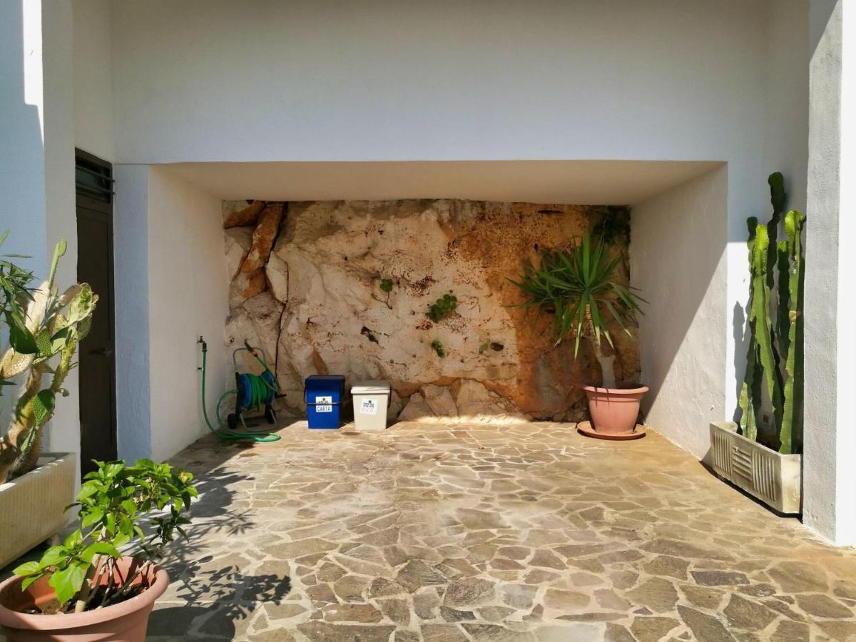 Marina Di Andrano - Alisso, Casa Vista Mare Con Parcheggio Privato E Wifi Villa Buitenkant foto